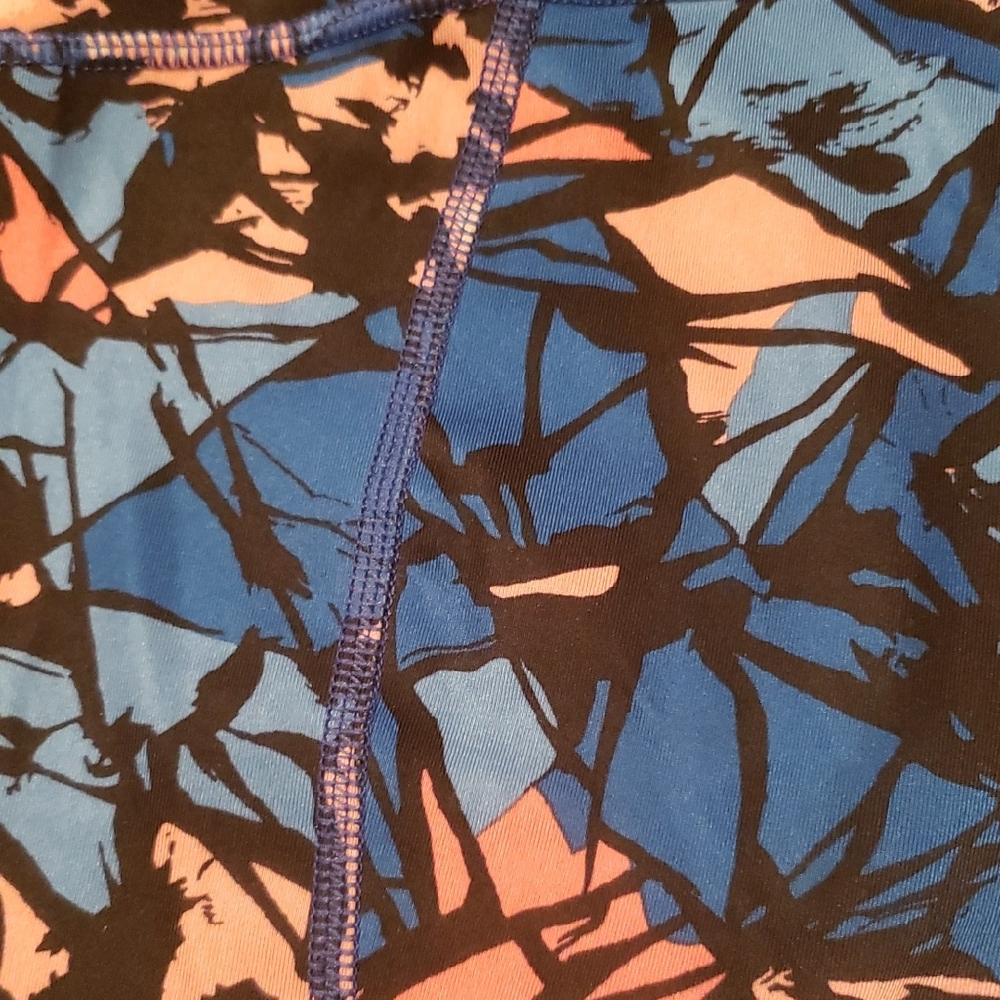 Lululemon x Soul Cycle Pace Revival Paint Storm Crops - Picture 11 of 15